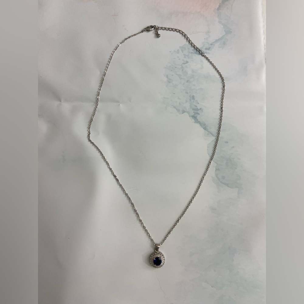Silver tone women’s sapphire blue cable chain Crystal rhinestone necklace